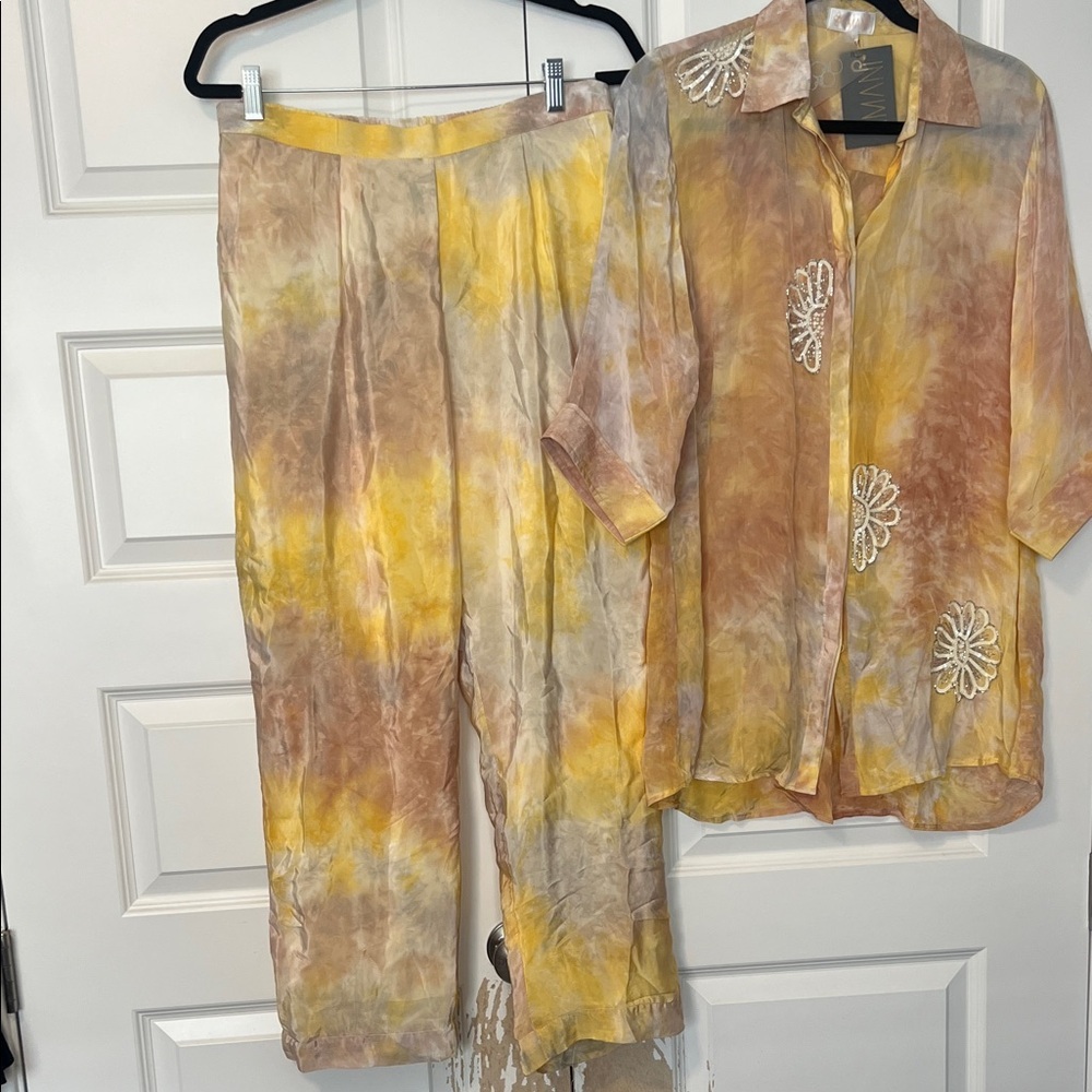 Amani Hand-Dyed Floral Embroidered Lounge Set - Pastel Yellow & Peach